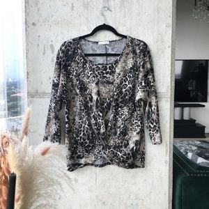 Caleigh & Clover Leopard Print Twist Knot Top XL